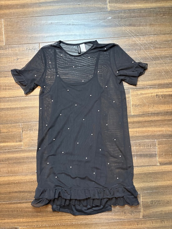 H&M Dresses & Skirts - Sz 4 Black Dress Sheer Mesh Pearl Studs & Ruffle Hem, Short sleeve mini bodycon